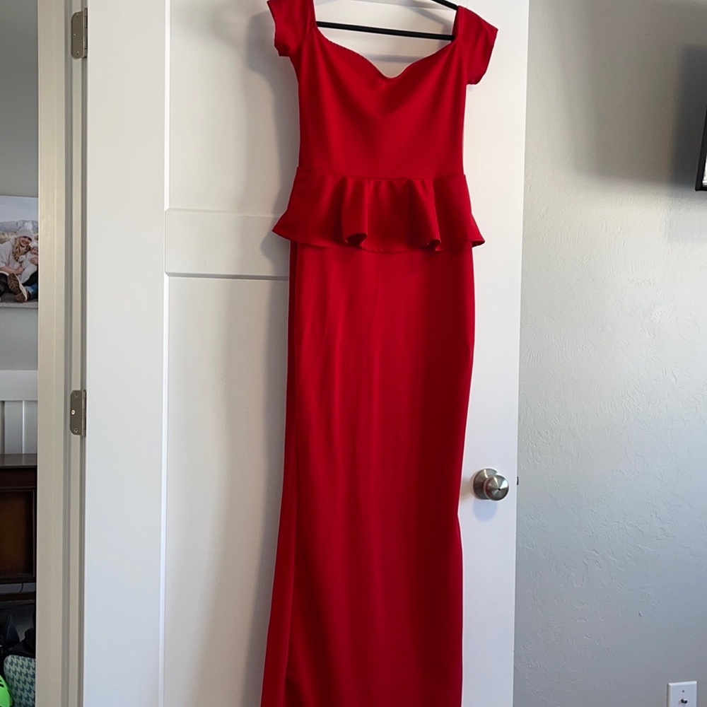 Red Peplum Drop Shoulder Floor Gown
